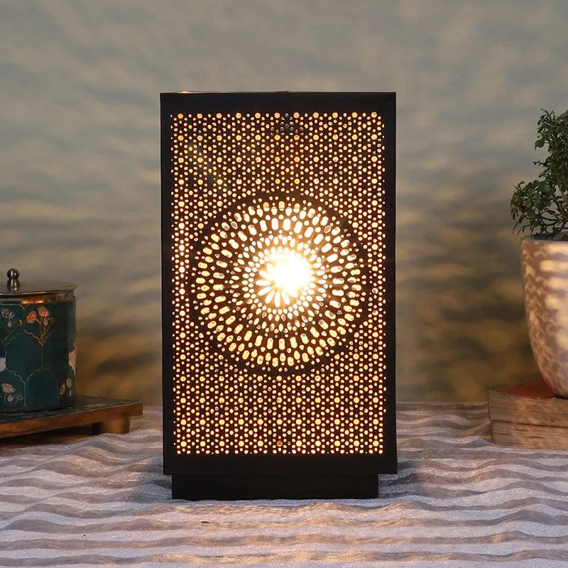 Anura Etched Floral Table Lamp With Wooden Base